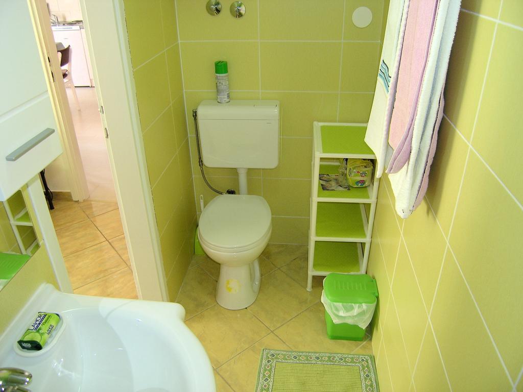Apartman Vera Крк Екстер'єр фото